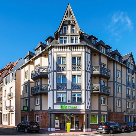 Ibis Styles Deauville Centre Exterior photo